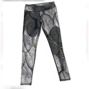 Fabletics Salar Legging Sz Medium Foiled Flurry Print Metallic Gold Polka Dots